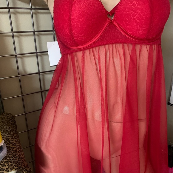 Red baby doll with push-up cups - Picture 2 of 2